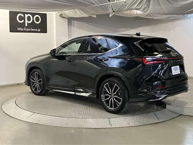 NX350h バージョンL