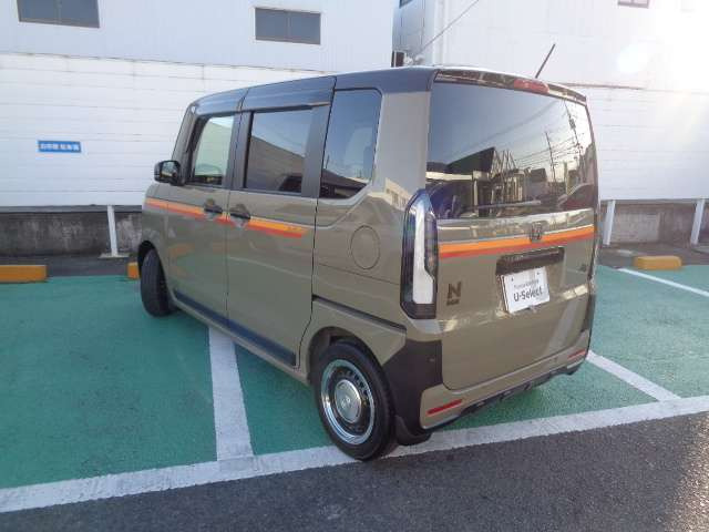 N-BOXジョイ ターボ 2トーン