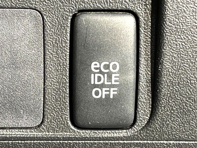 �y�A�C�h�����O�X�g�b�v�z�ԐM����a�؂Œ�Ԃ����ۂɃG���W�����~���A���ʂȔR���̏����}���܂��B�R��������ی�ɂȂ���@�\��G���W���̓u���[�L�𗣂��΍Ďn�����܂��B