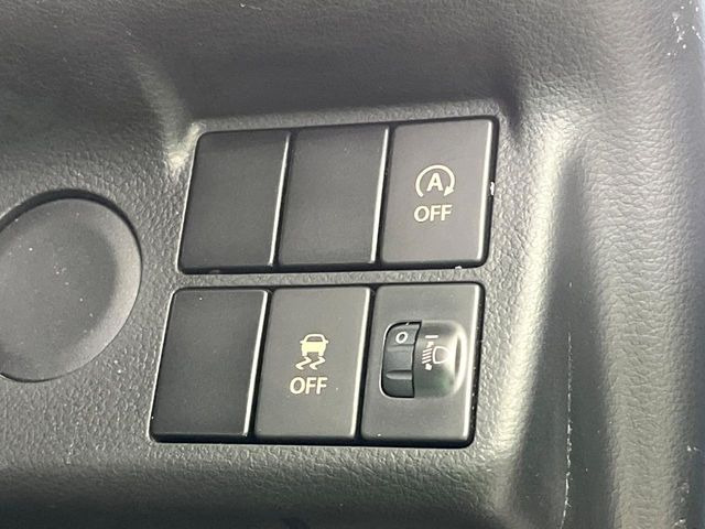 �y������h�~���u�z�ԗ��̉���������m����ƁA�����I�Ɏԗ��̐i�s������ۂ悤�Ɏԗ��𐧌䂵�܂��B�J�̓��ȂǊ���₷���H�ʏ󋵂ł����S�ȉ^�]���\�ł��B