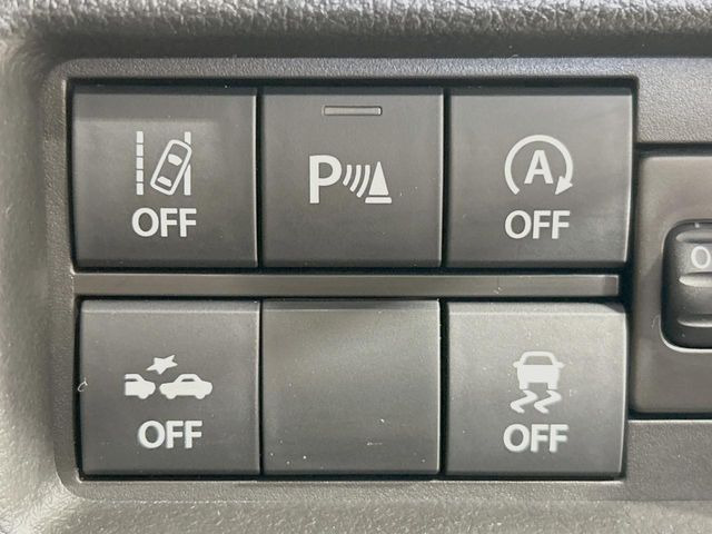 �y�X�Y�L �Z�[�t�e�B�T�|�[�g�z���s���ɑO���̎ԗ�����F�����A�Փ˂������Ȏ��͌x��ƃu���[�L�ŏՓˉ���Ɣ�Q�y�����A�V�X�g�B�����S�Ƀh���C�u�����y���݂��������܂��B