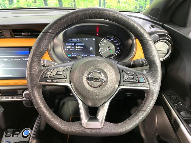 �y�����v�����X�e�A�����O�z�㎿�Ȋv���g�p���邱�ƂŁA��ɂ����������݂ƂĂ��^�]���₷���n���h���ł���