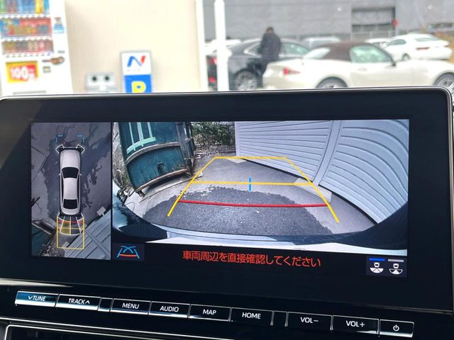 �y�p�m���~�b�N�r���[���j�^�[�z��p�̃J�����ɂ��A�ォ�猩���낵���悤�Ȏ��_��360�x�N���}�̎��͂��m�F���邱�Ƃ��ł��܂������p�������m�F���₷���A�����ꏊ�ł̐؂�Ԃ��⒓�Ԃ��X���[�Y�ɍs���܂��B