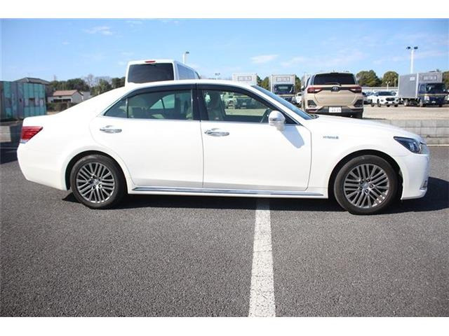 ���Ǝҗl�ւ̔̔��͂��f�肳���Ă��������܂��B �Ԍ������ԗ��̏ꍇ�́A�Ԍ����擾�������x�������z�ŕ\�����Ă���܂��B