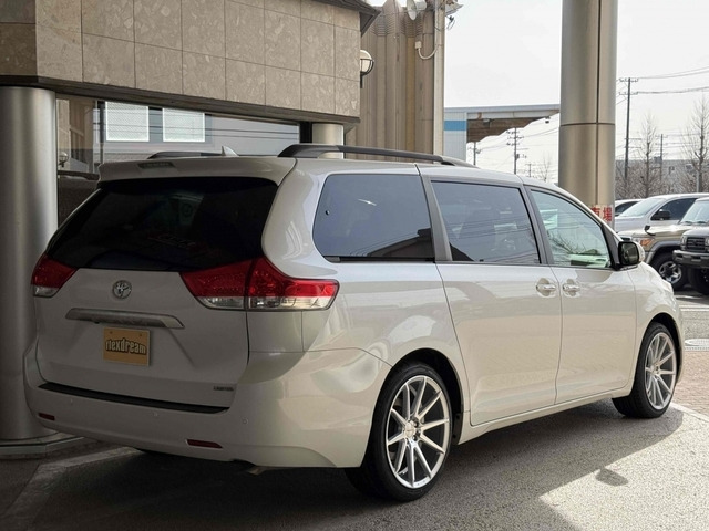 シエナ3.5 リミテッド