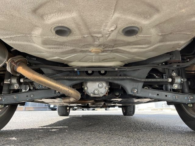 ����肪���ꂢ�Ȃ����ɁA�h�K���H�̎{�H���I�X�X���B�~��n��͂������A���ݕ��ɂ��Z���̕���A��Ń}�����E�E�B���^�[�X�|�[�c���������ɂ��D�]���������Ă���܂��B