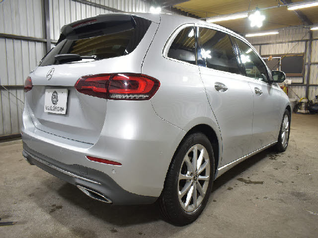 BクラスB200d