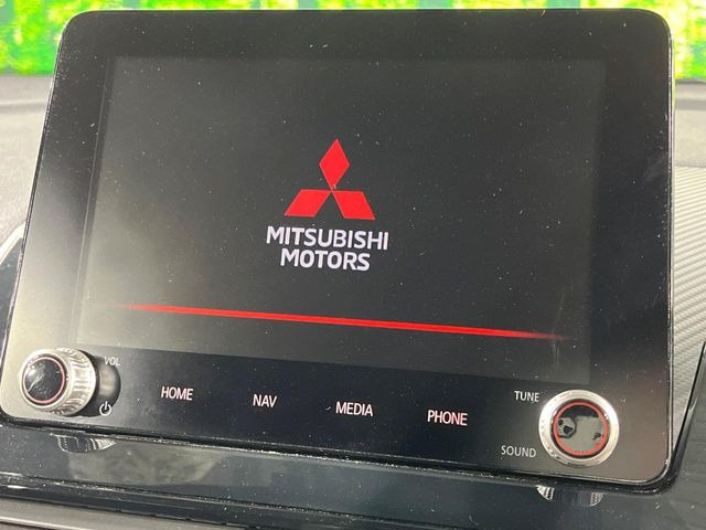 �y���[�J�[����8�C���`�i�r�z�C���e���A�ɗn�����ރX�^�C���b�V���ȁu��p�݌v�v���[�J�[�i�r�𑕔��􎋔F���⑀�쐫�ȂǊ�{���\�ɂ��D��A���㎿�ȃJ�[���C�t�����y���݂��������܂��B