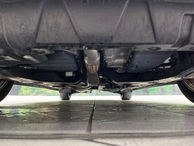 下回りがきれいなうちに、防錆加工の施工がオススメ。降雪地域はもちろん、沿岸部にお住いの方や、趣味でマリン・ウィンタースポーツをされる方にご好評いただいております。