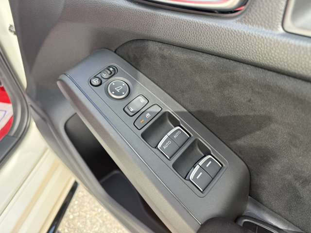 �I�[�f�B�I��t���ё����A��!�ڂ����͔̔��X���������������������̑��i�r/ETC/�h�����R��t�E�^�C�������Ȃǂ����C�y�ɂ����k����������