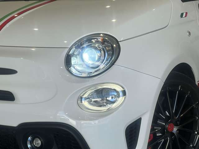 アバルト695コンペティツィオーネ