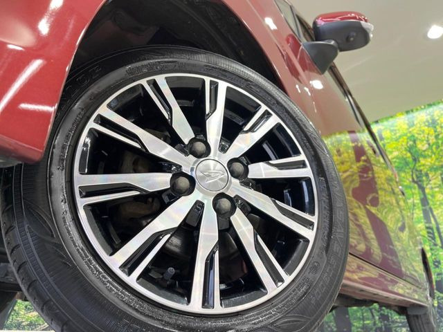 �y����14�C���`�A���~�z�C�[���z�O�ςɃ}�b�`���������A���~�z�C�[���𑕒����Ă���܂��B�e��ЊO�A���~�z�C�[����A�X�^�b�h���X�^�C�����戵�����Ă���܂��B���񂲑��k����������