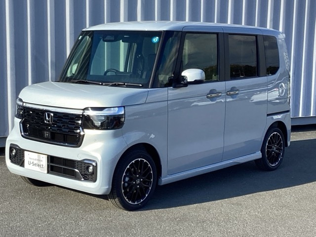 N-BOXカスタムターボ コーディネートスタイル モノトーン