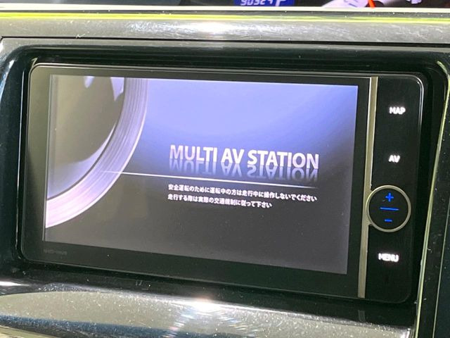 �y�����i�r�z�l�C�̏����i�r�𑕔����Ă���܂��B�i�r�̎g���₷���͂������A�I�[�f�B�I�@�\���[��!�L�����v�◷�s�͂������A�ʋ΂┃�����ȂǕ��i�̃h���C�u���y�����Ȃ�͂���