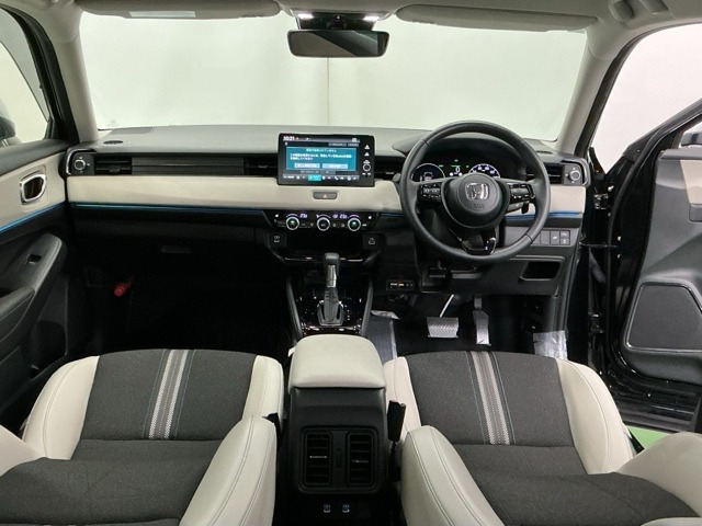 ヴェゼル1.5 e:HEV Z プレイパッケージ