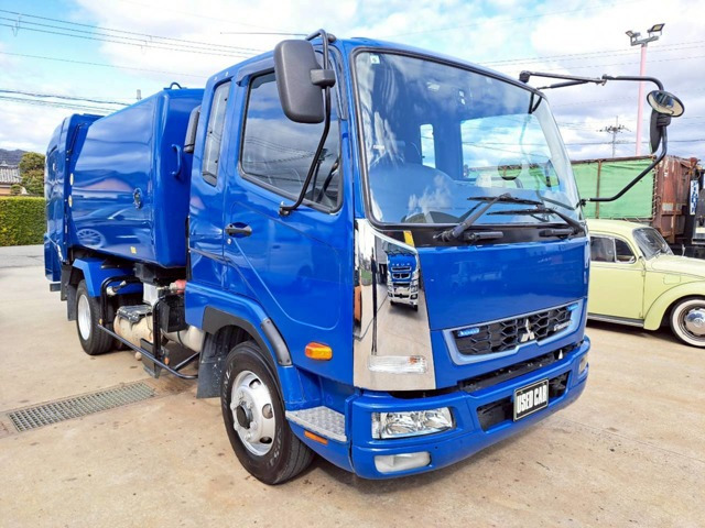 ファイターパッカー車