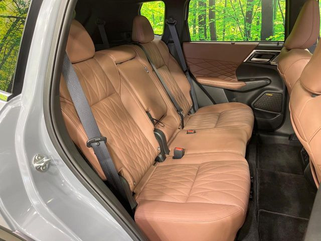 �L�X�Ƃ���2��ڃV�[�g�͋��Z���������A���S�n�����K!�F�B��Ƒ��Ƃ̂��o�����ɂ҂�����ł��B�x�r�[�V�[�g��`���C���h�V�[�g�g�p�������K�ɂ��߂�������������\���ȋ�Ԃ��m�ۂ��Ă��܂��B