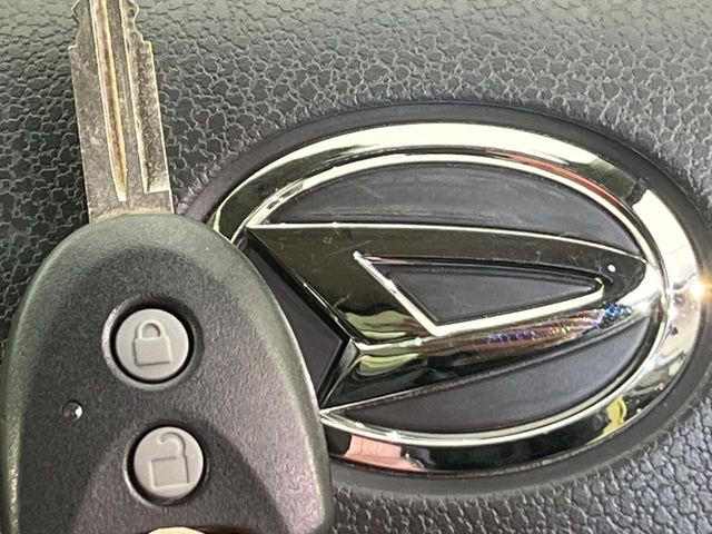 �y�L�[���X�z�������ꂽ�ꏊ����ł��{�^����Ńh�A�̊J���E�{�����ł���̂łƂ��Ă��֗�!�h�A�̌�������ɏ������邱�Ƃ�����܂����