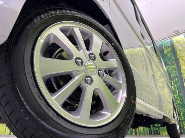 �y����14�C���`�A���~�z�C�[���z�O�ςɃ}�b�`���������A���~�z�C�[���𑕒����Ă���܂��B�e��ЊO�A���~�z�C�[����A�X�^�b�h���X�^�C�����戵�����Ă���܂��B���񂲑��k����������