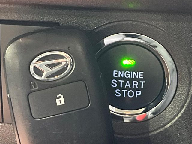 �y�L�[�t���[�V�X�e���z�J�o����|�P�b�g�ɓ��ꂽ�܂܂ł��h�A�̎{���E�������\�ȃX�}�[�g�L�[�𑕔��B�G���W���̃I���E�I�t�����J�M�����o���K�v����������Ƃ��Ă��֗��ł���