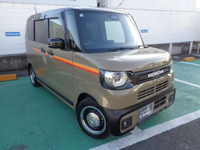 N-BOXジョイ ターボ 2トーン