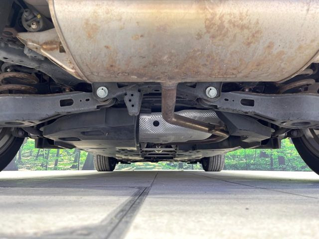 下回りがきれいなうちに、防錆加工の施工がオススメ。降雪地域はもちろん、沿岸部にお住いの方や、趣味でマリン・ウィンタースポーツをされる方にご好評いただいております。