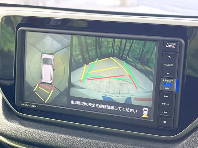 �y�p�m���}���j�^�[�z��p�̃J�����ɂ��A�ォ�猩���낵���悤�Ȏ��_��360�x�N���}�̎��͂��m�F���邱�Ƃ��ł��܂������p�������m�F���₷���A�����ꏊ�ł̐؂�Ԃ��⒓�Ԃ��X���[�Y�ɍs���܂��B