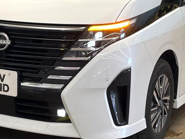 �yLED�w�b�h���C�g�z���V����ԑ��s�����ǍD�Ȏ��E���m�ۂ����S���ĉ^�]�ł��鍂�P�xLED�w�b�h���C�g�𑕔�!�_�����x�������A����d�͂��}�����Ă��܂��B