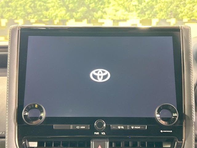 【14インチディスプレイオーディオ】画面内にオーディオ操作はもちろん、空調の調整機能なども盛り込んだ多機能なディスプレイオーディオです!スマートフォン連携はもちろん、車載ナビもお使いいただけます♪