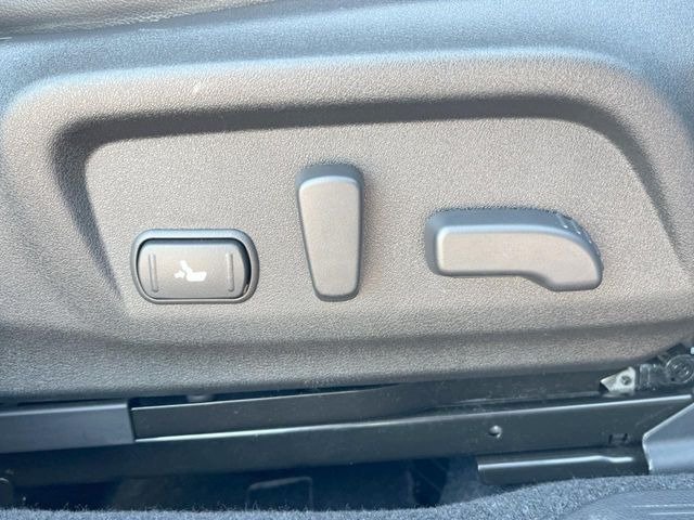 �y�p���[�V�[�g�z�X�C�b�`��ŊȒP�ɃV�[�g�̔��������\!�d��������͂�����܂���!���K�ȃV�[�g�|�W�V�����ɃZ�b�g���āA���K�ȃh���C�u�����y���݂��������B