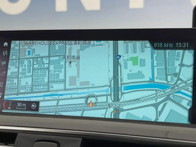 �������i�r:��̊��̂���i�r�́A����������ԓ������o���Ă���܂��B�I�[�f�B�I�@�\���[�����Ă���܂��̂ŁA�^�]�����y���߂܂���