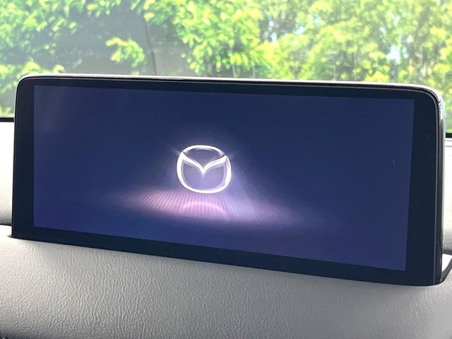 �y10.25�C���`�}�c�_�R�l�N�g�z�ԓ��̕��͋C�Ƀ}�b�`������^�f�B�X�v���C�B�X�}�z�ڑ��ł̃i�r�g�p��Bluetooth�Đ����A�l�X�ȋ@�\���y���߂܂��B�����I�ȃ_�C�������삪�\�ŁA�g��������ǍD�ł��B