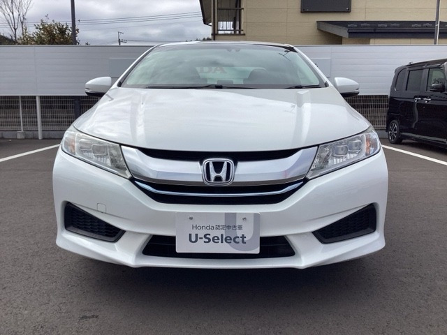 グレイス1.5 ハイブリッド LX 4WD