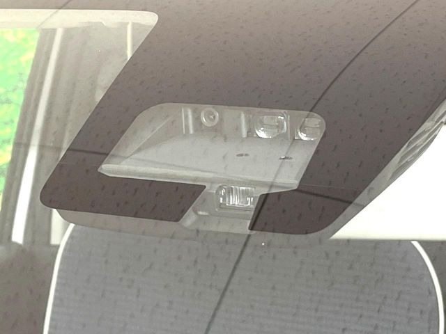 �y�X�Y�L �Z�[�t�e�B�T�|�[�g�z���s���ɑO���̎ԗ�����F�����A�Փ˂������Ȏ��͌x��ƃu���[�L�ŏՓˉ���Ɣ�Q�y�����A�V�X�g�B�����S�Ƀh���C�u�����y���݂��������܂��B