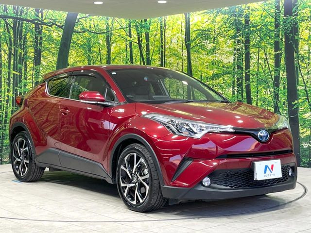 高透明度のガラス皮膜で撥水はもちろん、上質なツヤ・光沢を実現。紫外線や酸性雨から大切な愛車を保護し、色あせ・劣化を防止。「弾スプラッシュコート」、「弾プリミッサコート」からお選びいただけます。