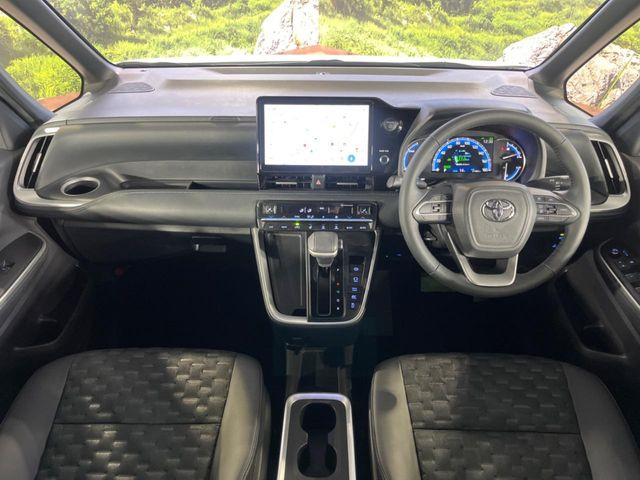 ヴォクシー1.8 ハイブリッド S-Z