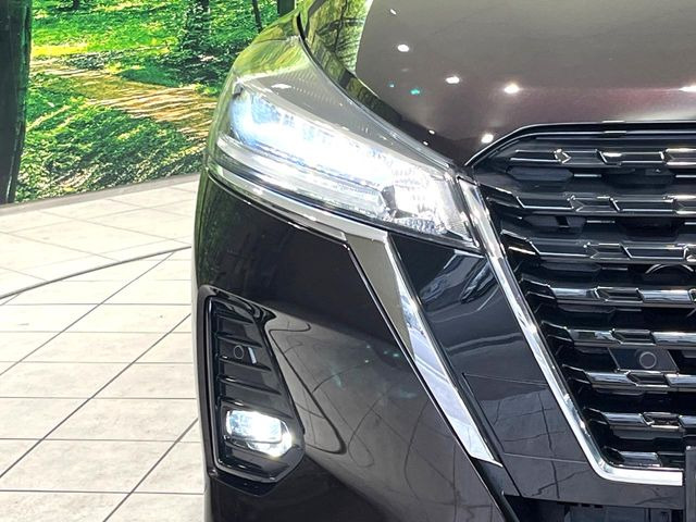 �yLED�w�b�h���C�g�z���V����ԑ��s�����ǍD�Ȏ��E���m�ۂ����S���ĉ^�]�ł��鍂�P�xLED�w�b�h���C�g�𑕔�!�_�����x�������A����d�͂��}�����Ă��܂��B