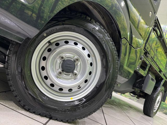 �y����12�C���`�A���~�z�C�[���z�O�ςɃ}�b�`���������A���~�z�C�[���𑕒����Ă���܂��B�e��ЊO�A���~�z�C�[����A�X�^�b�h���X�^�C�����戵�����Ă���܂��B���񂲑��k����������