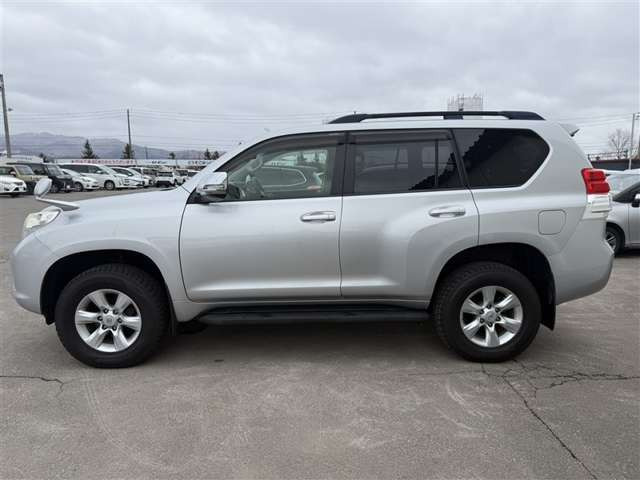 ランドクルーザープラド2.7 TX 4WD