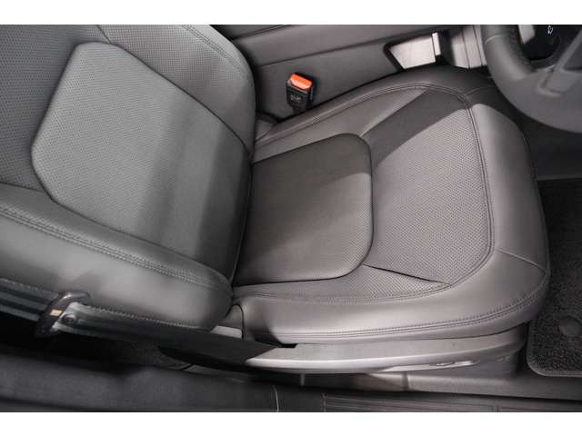 �y�������̂��q�l�z���y���C�I�ł͑S���e�n���炨�₢���킹�𒸑Ղ��Ă���A�����S�̂��_���4���̓����[�g�_��ƂȂ�܂��B���Ԃ̏�Ԃ���ɋC�ɂȂ�_�͂��A��������΂��d�b�A���[���ɂĂ��`�������Ē����܂��B