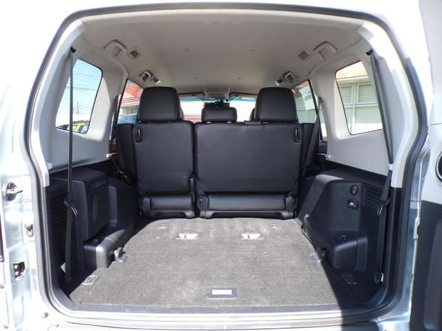 �W���j�[�E�^���g�EN-BOX�E���S��R�E�t�B�b�g�E�m�[�g�E���[���E�G�u���B�E�R�y���E�v���E�X�E�t���[�h�E�V�G���^�EBMW�� �y������ �R���p�N�g�J�[ �A���� �n�C�u���b�h �̓Z�J���h�X�ɂč݌ɂ������܂�