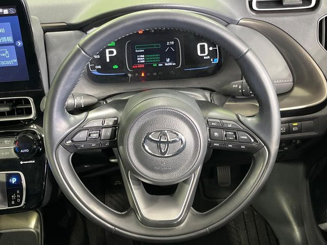 �y�����v�����X�e�A�����O�z�㎿�Ȋv���g�p���邱�ƂŁA��ɂ����������݂ƂĂ��^�]���₷���n���h���ł���