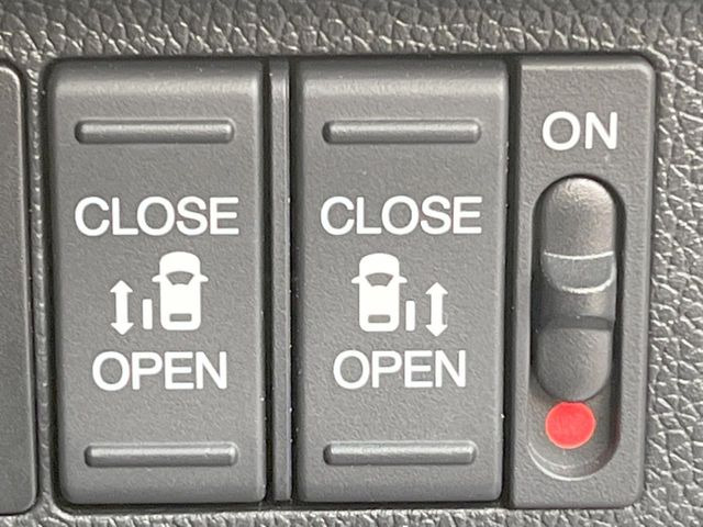 �y�����p���[�X���C�h�h�A�z�X�}�[�g�L�[��^�]�Ȃ̃X�C�b�`�Ō�ȗ����X���C�h�h�A�̊J���\���d��������͂����ăh�A���J����K�v�������A�����Ȃ��q�l�ł��ȒP�ɊJ���߂ł����K�ł���