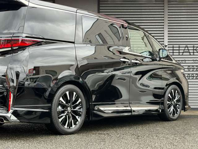 �����d���X���C�h�h�A(�C�[�W�[�N���[�U�[�@�\�E�����^�b�`�V�[�\�[�X�C�b�`�E�����̃X�C�b�`�ŊJ�\�ł�)