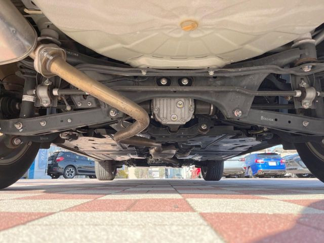 ����肪���ꂢ�Ȃ����ɁA�h�K���H�̎{�H���I�X�X���B�~��n��͂������A���ݕ��ɂ��Z���̕���A��Ń}�����E�E�B���^�[�X�|�[�c���������ɑ�ύD�]���������Ă���܂��B