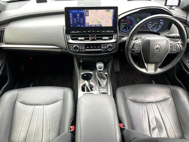 クラウンハイブリッド 2.5 RS アドバンス