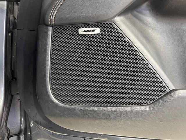 �yBOSE�T�E���h�V�X�e���t�������i�r�z�[���̃i�r�@�\�͂������A���x�ȃ`���[�j���O�\�͂����ڂ���Ă���A�������ȉ��y�����y���݂��������܂���