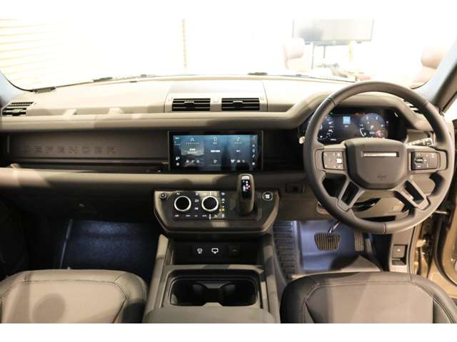 ディフェンダー