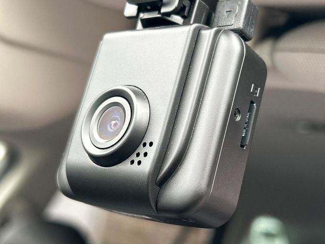 �y�h���C�u���R�[�_�[�z�h���C�u���R�[�_�[����!���s���͂������A������^�]�⎖�̂ɑ��������ہA�f���ŋL�^���A����̃��X�N�ɔ����܂��B���L�^�pSD�J�[�h�͂��q�l�����g�ł��������������K�v������܂��B