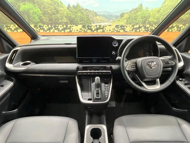 ノア1.8 ハイブリッド S-Z